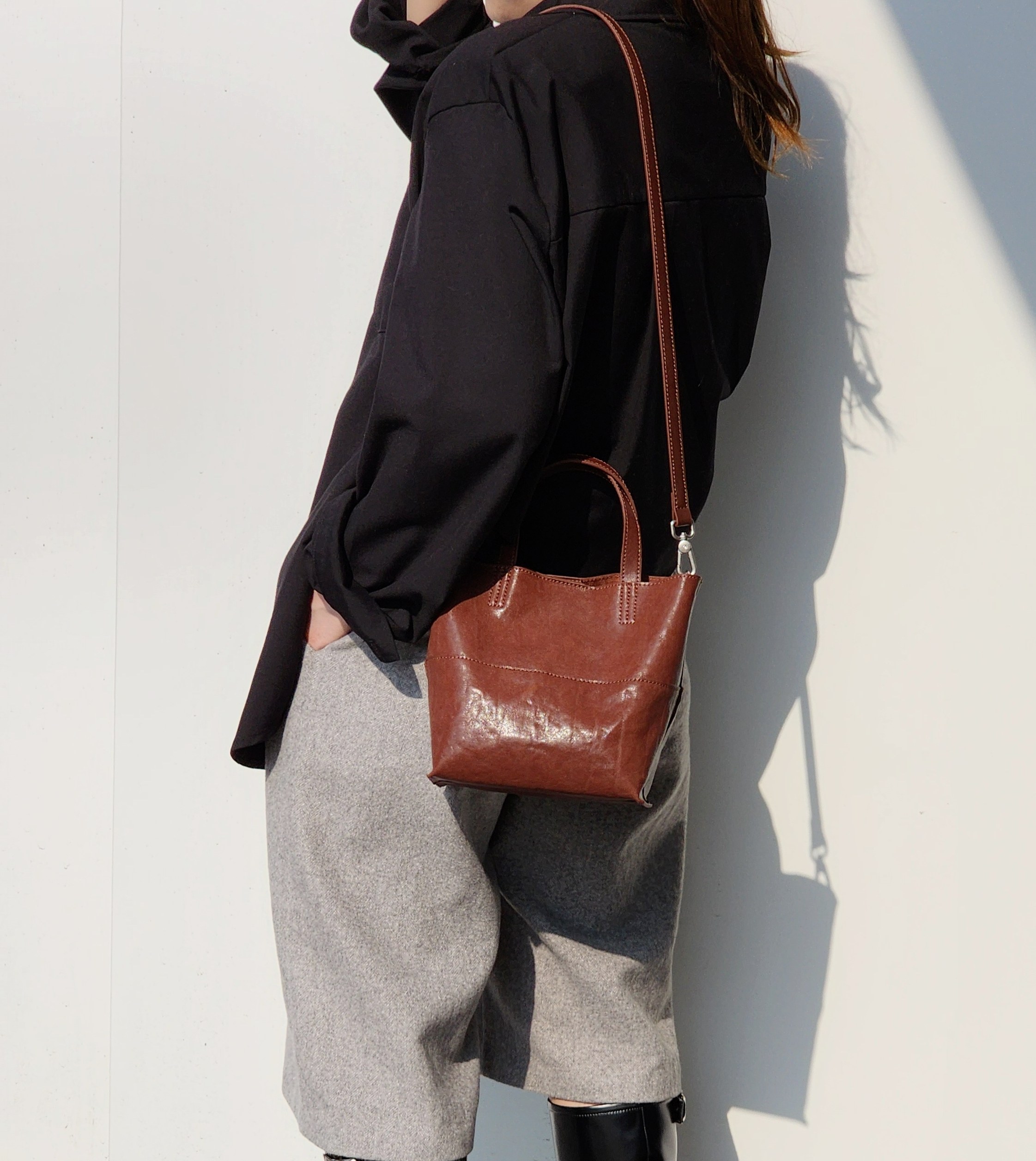 498e0bae977740b2b4ace8c1e20dc6b5